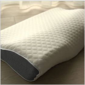 Nancy S. Reseña de la almohada de Derila